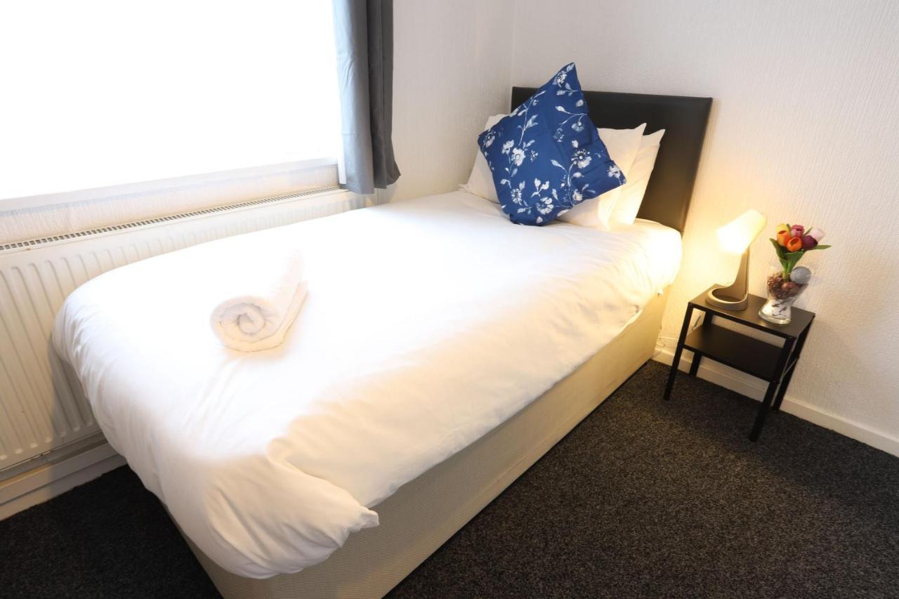 B'Ham Nec/Airport/Hs2 Short Stay Birmingham Esterno foto